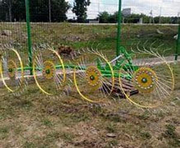 Грабли-ворошилки 4х-колесные "EKIW"