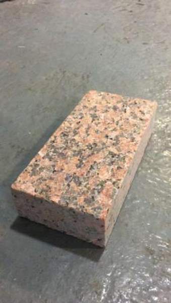 Гранитная брусчатка 200*100*50 Мапл Рэд