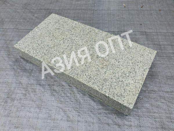 Гранитная брусчатка 600х300х80. Мансуровский гранит