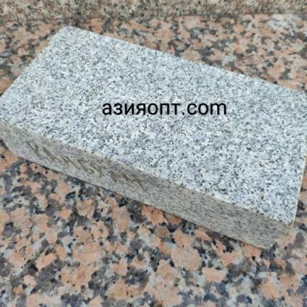 Гранитная брусчатка. Гранит Камбулатовский 200х100х30