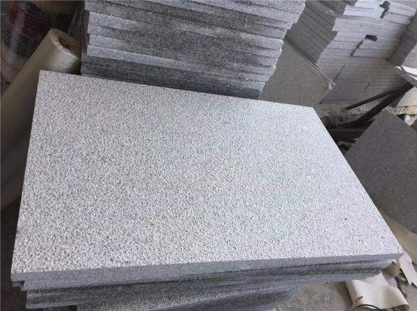 Гранитная плита 600х600х30 термо. Сибирский гранит