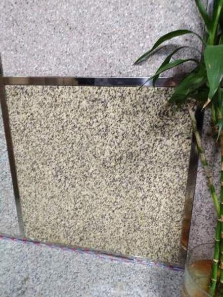 Гранитная плитка Сансет Голд 600х600х20