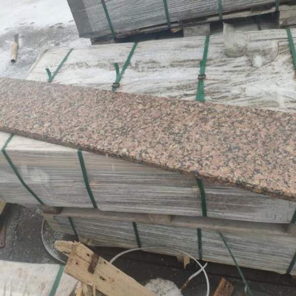 Гранитные ступени 1500х320х30 термообработка Южно Султаевский. Ступени из гранита