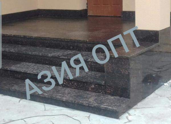 Гранитные ступени Тан Браун 1500х320х30. Гранит TanBrown, термообработка