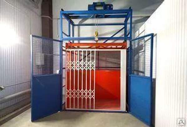 Грузовой лифт