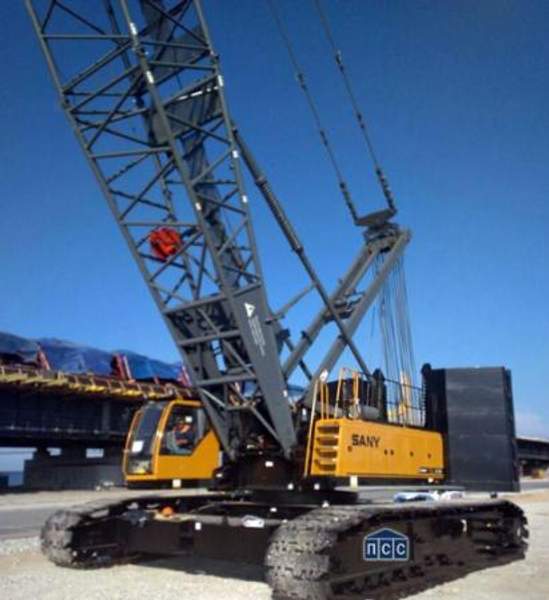 Гусеничный кран SANY SCC1800
