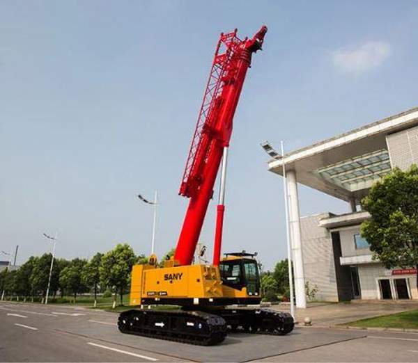 Гусеничный кран SANY SCC600А