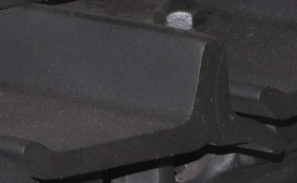 Гусеница трактора, гусеничная цепь, гусеничная лента, звено гусеницы