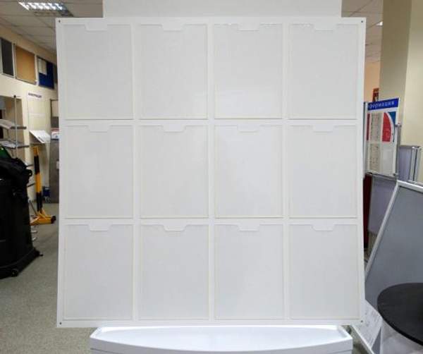 Информационная доска на 12 карманов