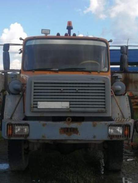 Ивеко-Магирус-330 Седельный тягач