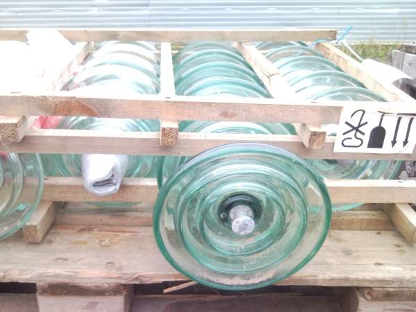 Изоляторы, ШФ-10, ШФ-20, ТФ-20, ПС-70, ПСД-70, ПС-120, ЛК, ИП, ИПУ, ИО, ИОС, ПСФ, ФСФ…, со склада в Перми