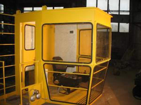 Кабина управления (кабина крановщика) козлового крана