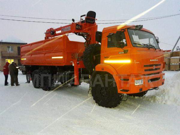 Камаз 43118 с кму самосвал