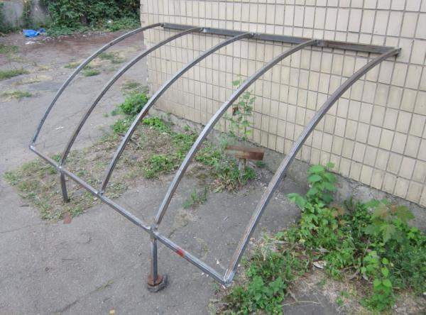 Каркас козырька 150Х100 под любое покрытие.