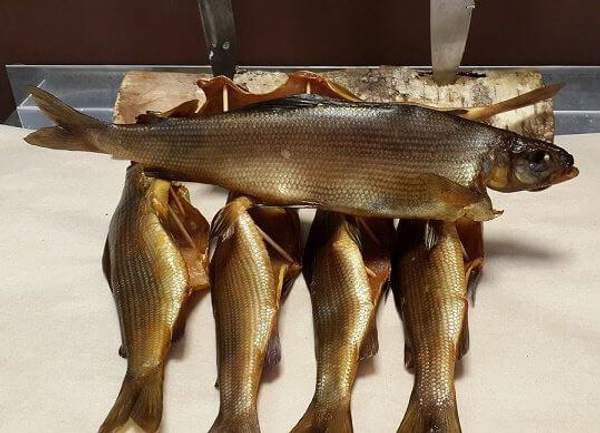 Хариус холодного копчения ~ 400 гр. (р. Енисей)