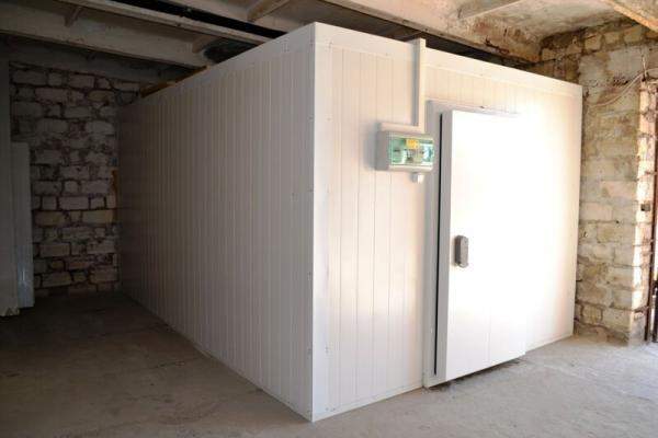 Холодильные камеры новые и б/у