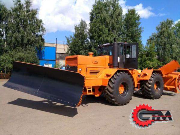 Кировец К701 передний отвал, вом