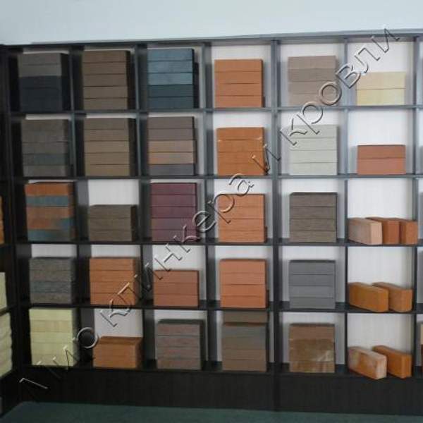 Кирпич одинарный керамический цокольный.