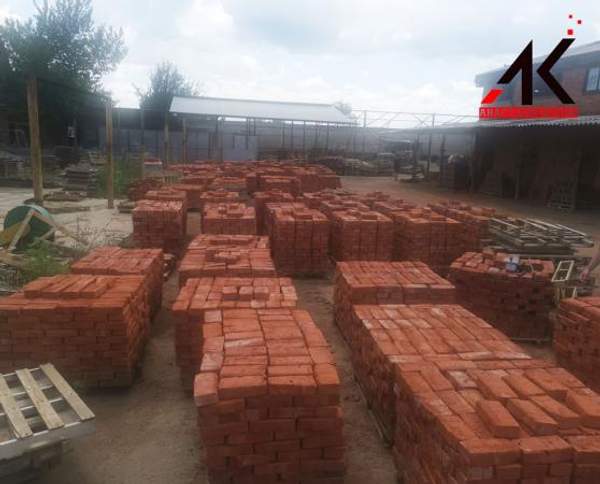 Кирпич Забутовочный