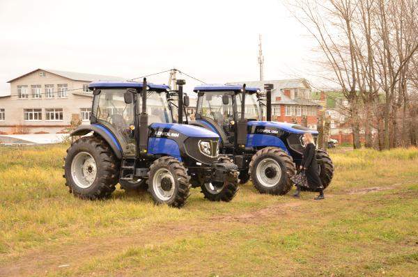 Китайский трактор Lovol Foton 1004