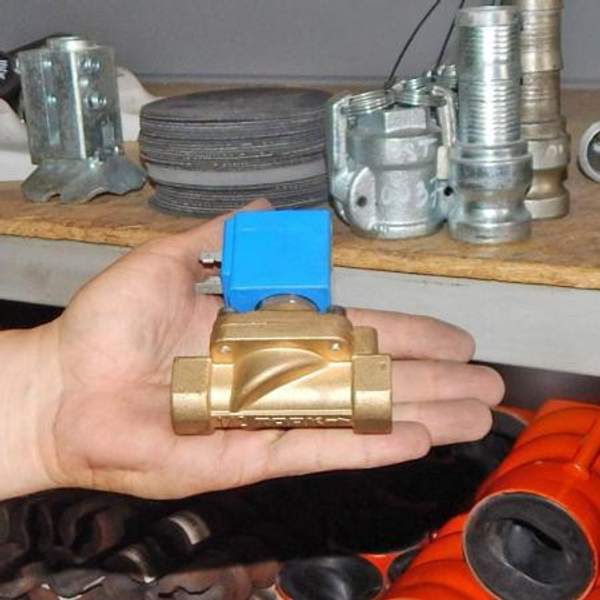 Клапан элетромагнитный для штукатурной станции