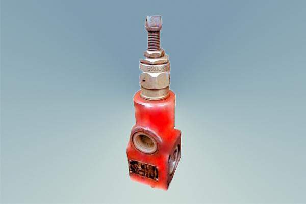 Клапан У462.817.1 (521.25.06) предохранительный