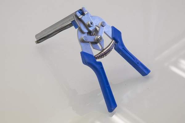 Клипсатор ручной полуавтоматический