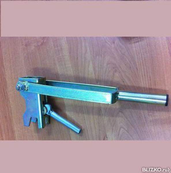 Ключ для пружинного зажима