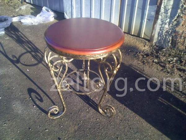 Кофейный столик кованый