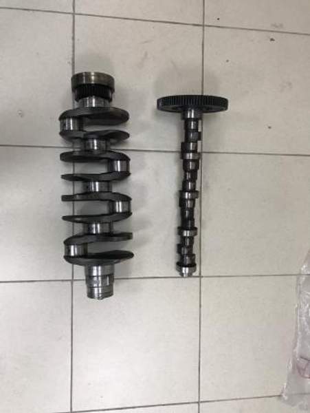 Коленвал от Volvo BL71 Двигатель D4DCBE1