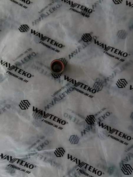 Колпачок маслосъемный впускной D=11,5 MC11 T5G WAYTEKO PREMIUM 202V04902-0033 HOWO T5G