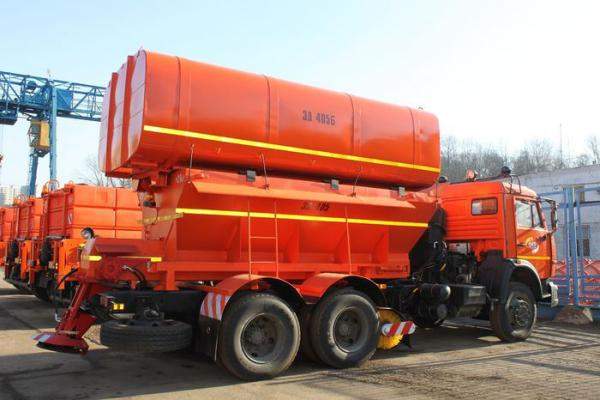 Комбинированная дорожная машина ЭД405Б КАМАЗ 65115
