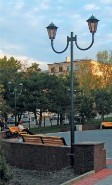 Комплексы осветительные