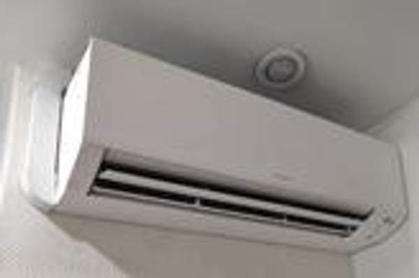 Кондиционер настенный б/у