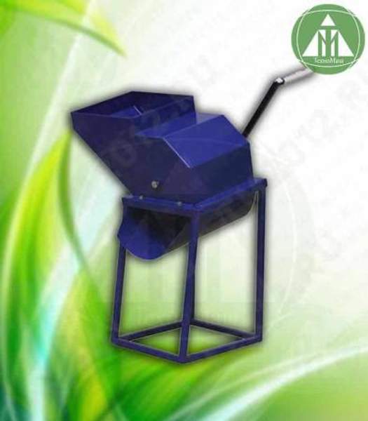 Кормоизмельчитель ручной "ТермМикс"