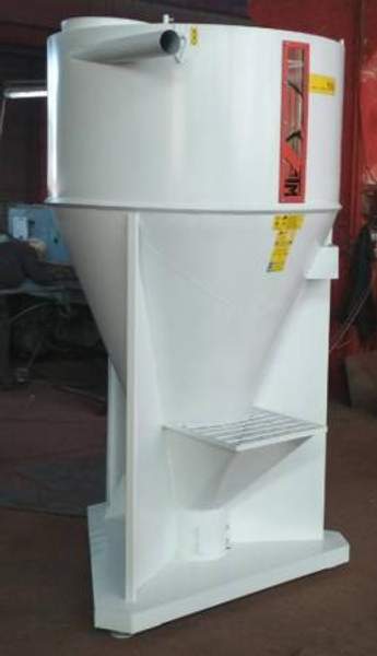 Кормосмеситель вертикальный СВ-1,1