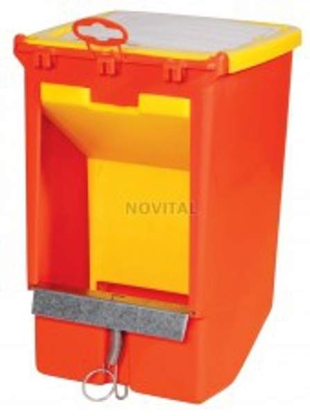 Кормушка для кролика бункерная