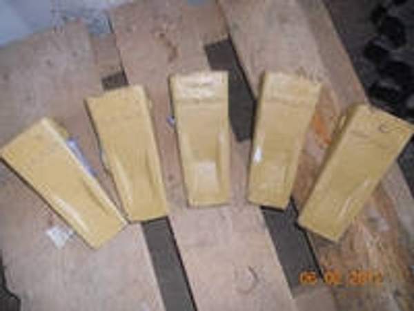 Коронка ковша скальная РС200 205-70-19570REi205-70-19570RE