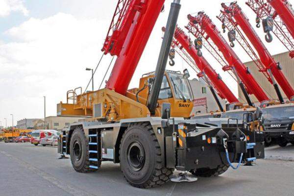 Короткобазный кран Palfinger Sany SRC600C