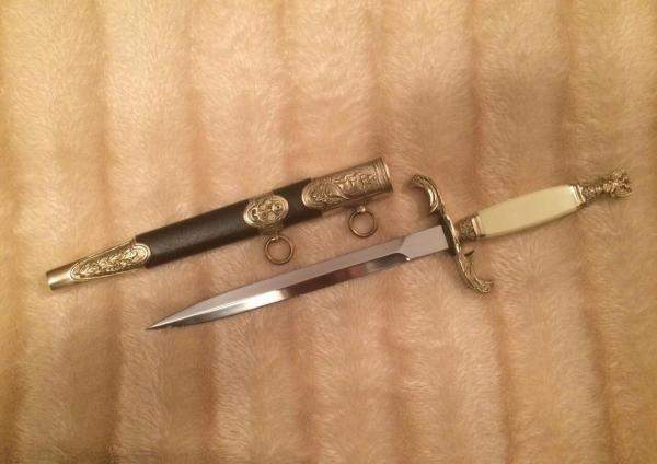 Кортик Адмирала Кузнецова Н. Г.