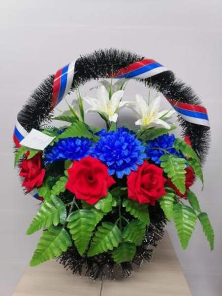 Корзина ритуальная "Триколор"