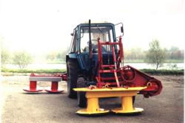 Косилка 2-роторная навесная фронтальная