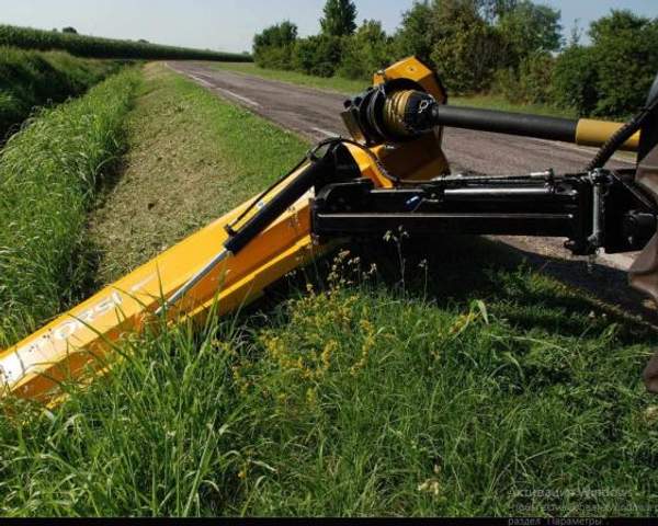 Косилка для окоса обочин