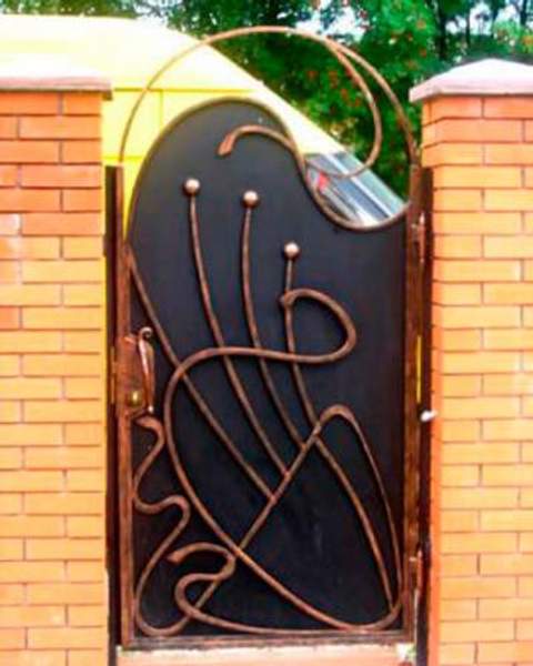 Кованая калитка 13