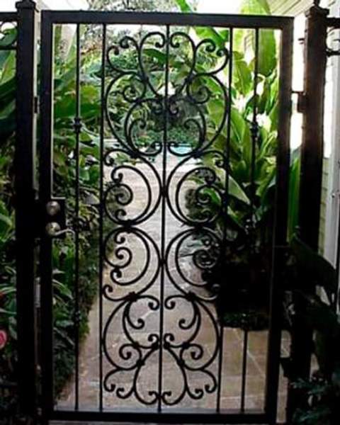 Кованая калитка 16