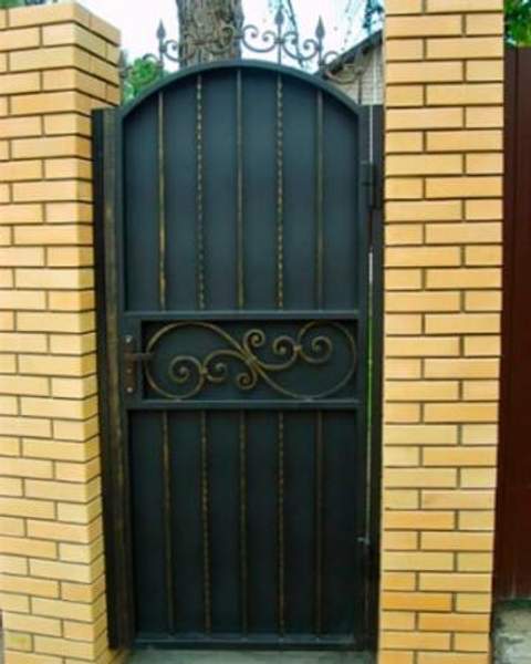 Кованая калитка 23
