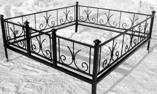 Кованая оградка №38 - изготовим по вашим размерам