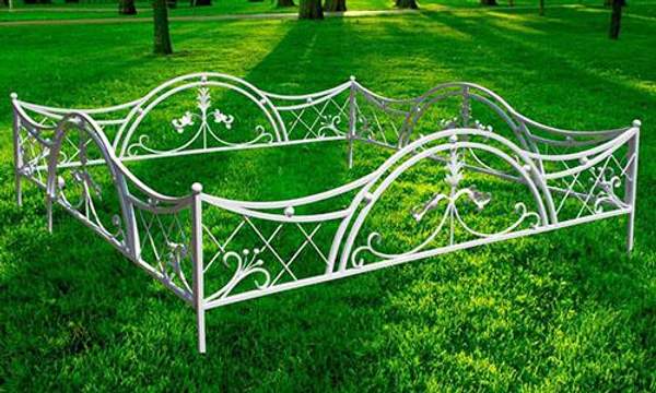 Кованая оградка №56 - изготовим по вашим размерам