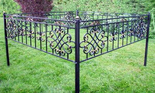 Кованая оградка №72 - изготовим по вашим размерам