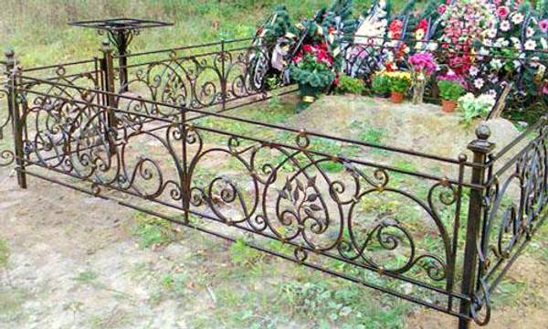 Кованая оградка №76 - изготовим по вашим размерам